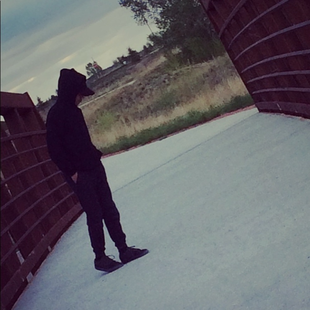 Meet your Posher, Andrew